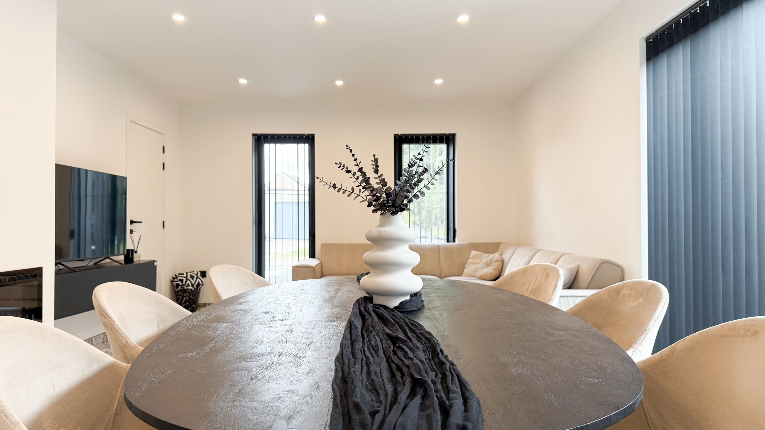  Instapklare, vrijstaande nieuwbouwwoning met 4 tot 5 slaapkamers in Heusden-Zolder! foto 8