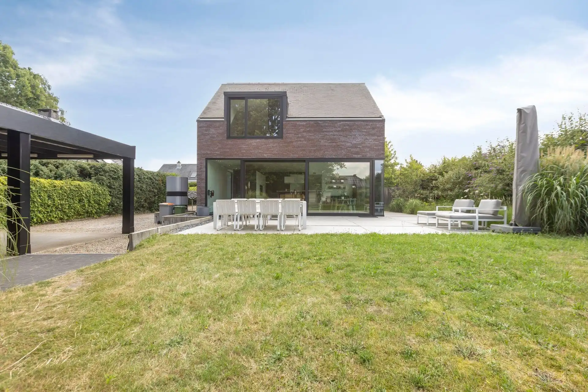 Exclusief wonen waar architectuur, ruimte en levenslang comfort samenkomen. foto 76