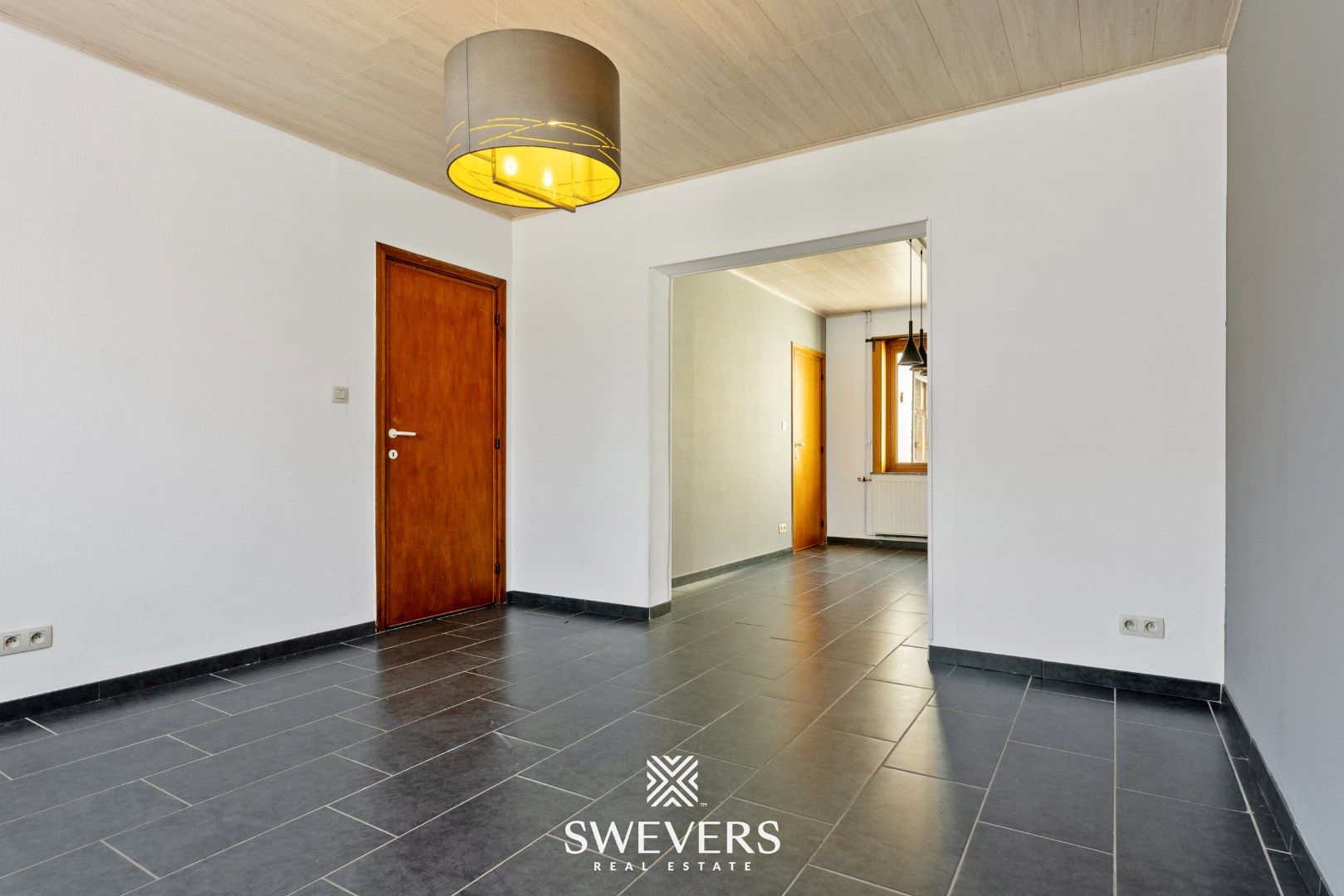Instapklare woning met 4 slpks en tuin in Borgloon foto 4