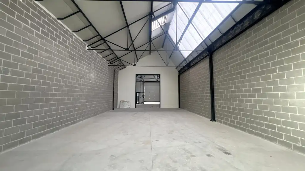 Nieuwbouw opslagruimte te huur in Kalken foto 8