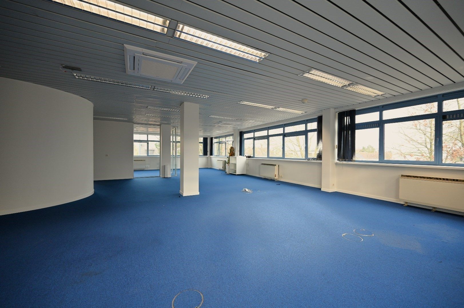 Kantoorverdieping op strategische ligging in Brugse rand foto 4