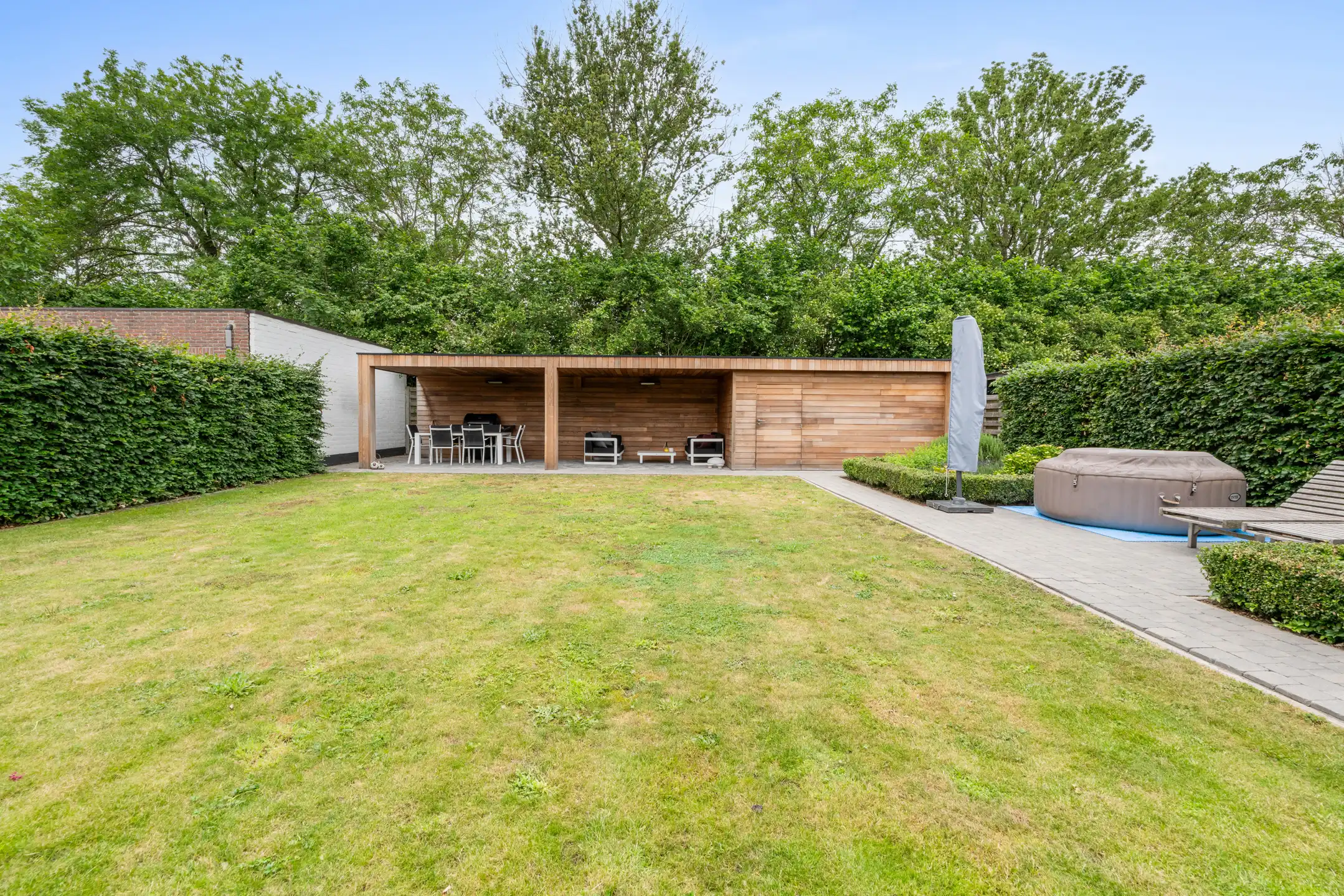 Moderne en lichtrijke huurwoning met 4 slaapkamers te Brecht foto 25