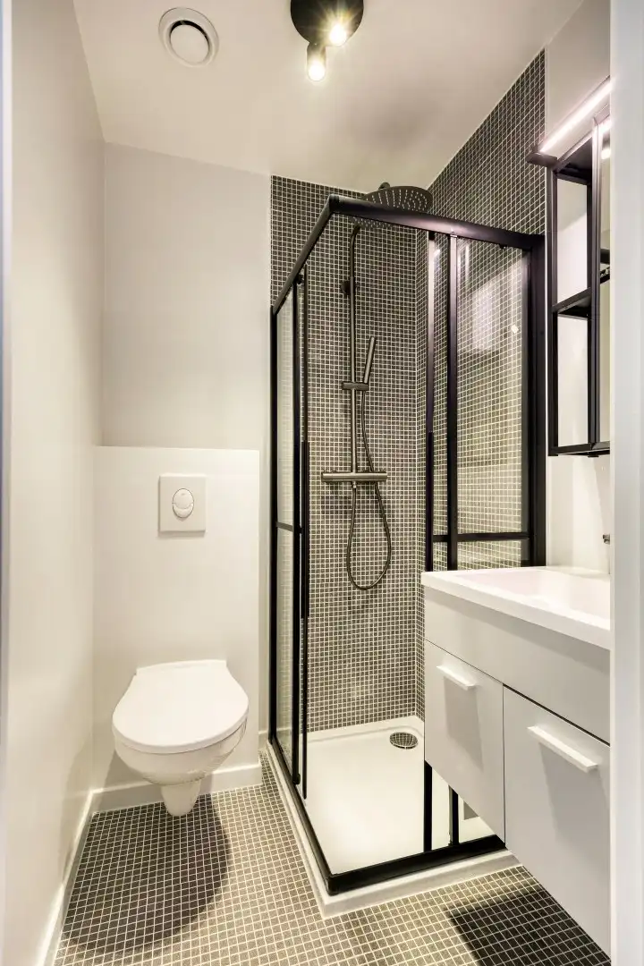 Volledig gerenoveerde en gemeubelde studentenkamers met privé-sanitair.  foto 10