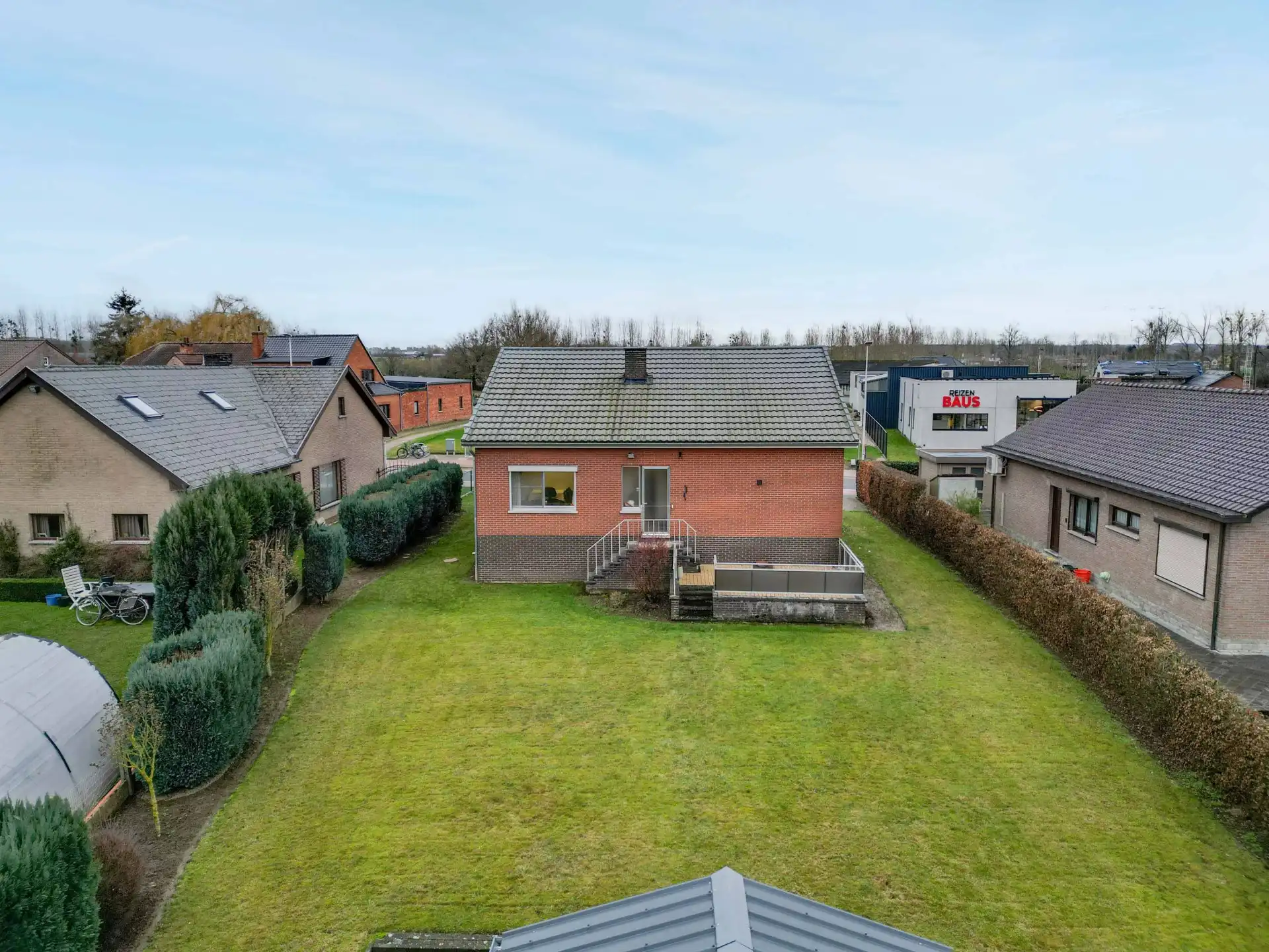 Ruime gezinswoning met tuin nabij centrum van Wellen foto 18