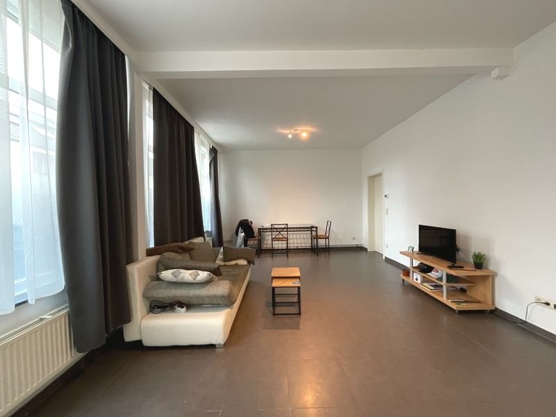 Gelijkvloers appartement in hartje Melsele foto 3