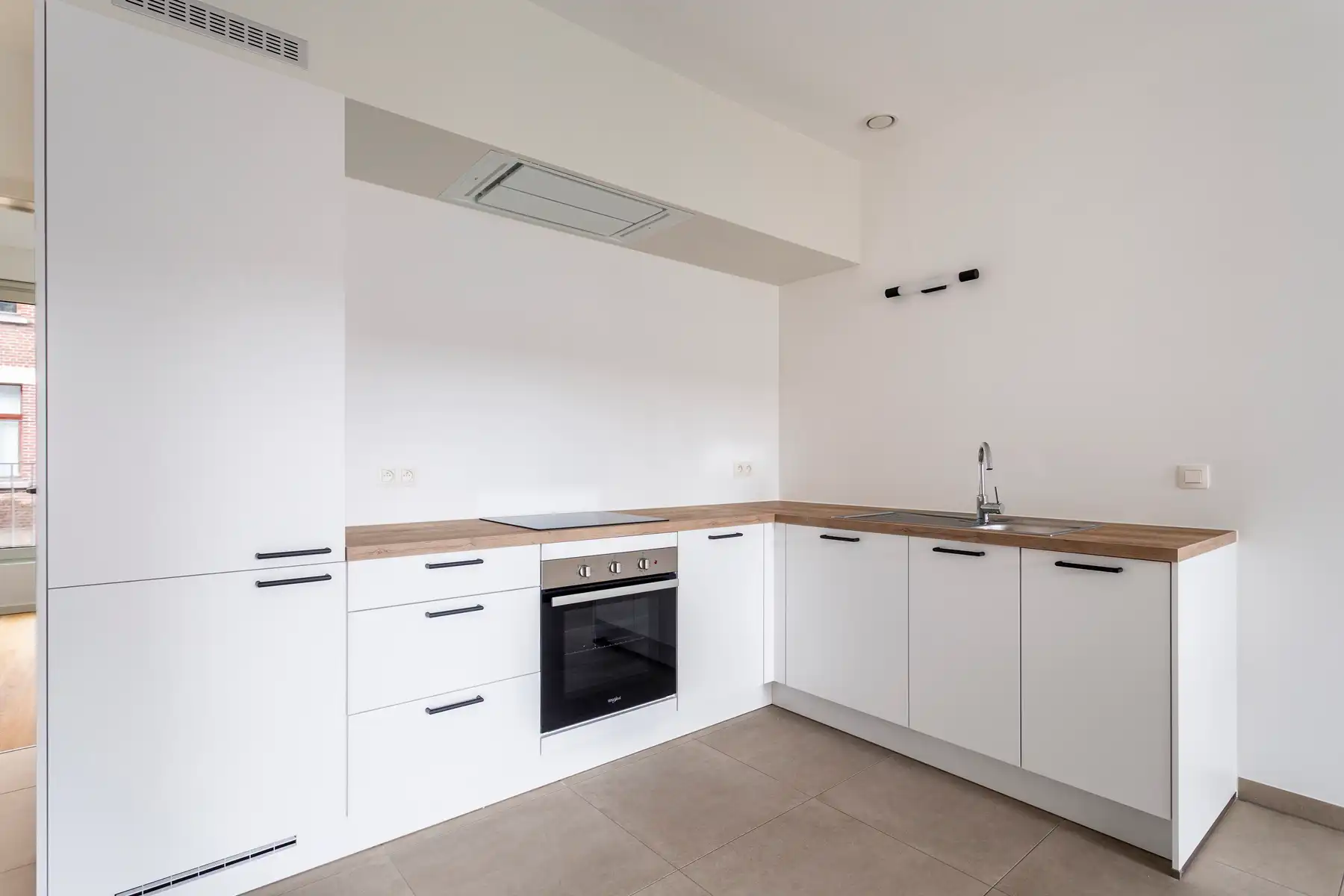 &nbsp;Gloednieuwe 1- slaapkamerappartement met terras foto 5