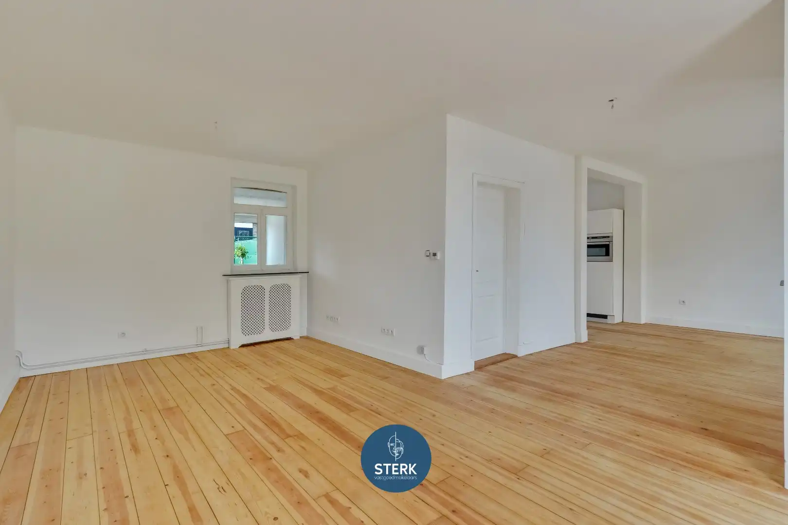 GEZINSWONING MET EEN BEWOONBARE OPP. VAN 206 M² NABIJ CENTRUM LANAKEN !  foto 7