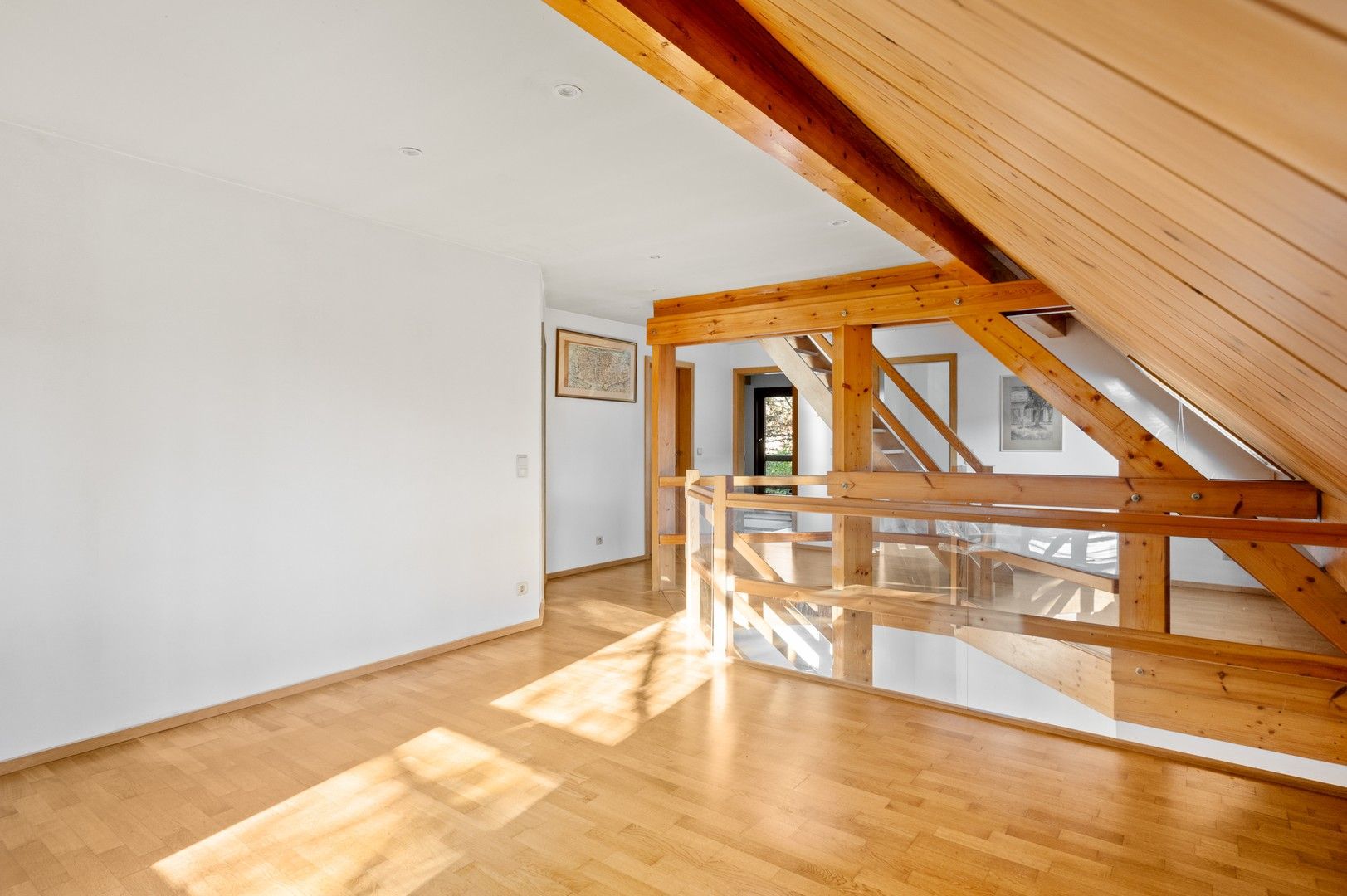 Vrijstaande villa in het groen op een perceel van 3501 m² foto 13