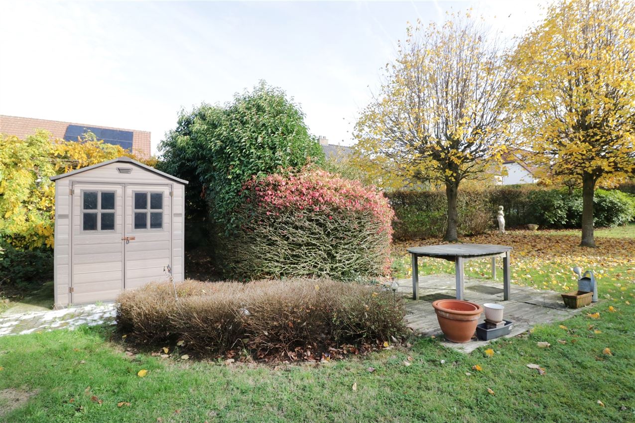 met prachtige tuin, nabij centrum foto 40