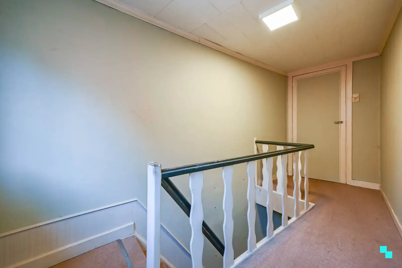 Te renoveren ééngezinswoning met garage te Izegem foto 16