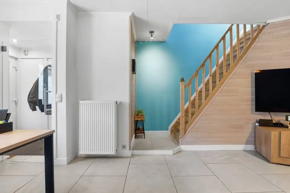 KNAPPE, ENERGIEZUINIGE GEZINSWONING MET GARAGE EN TUIN IN TONGEREN foto 6