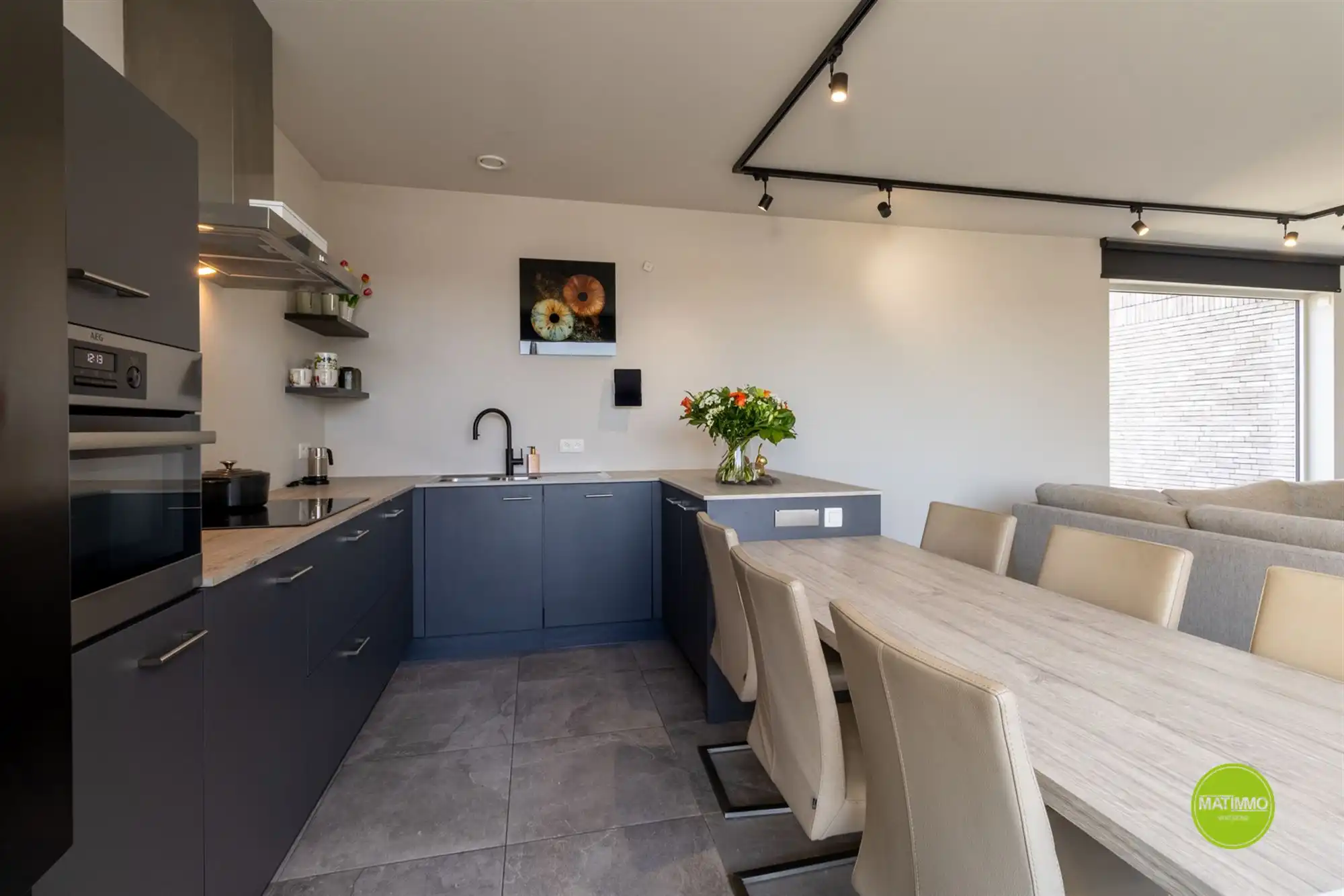 Energiezuinig, centraal gelegen appartement in hartje Lommel foto 7