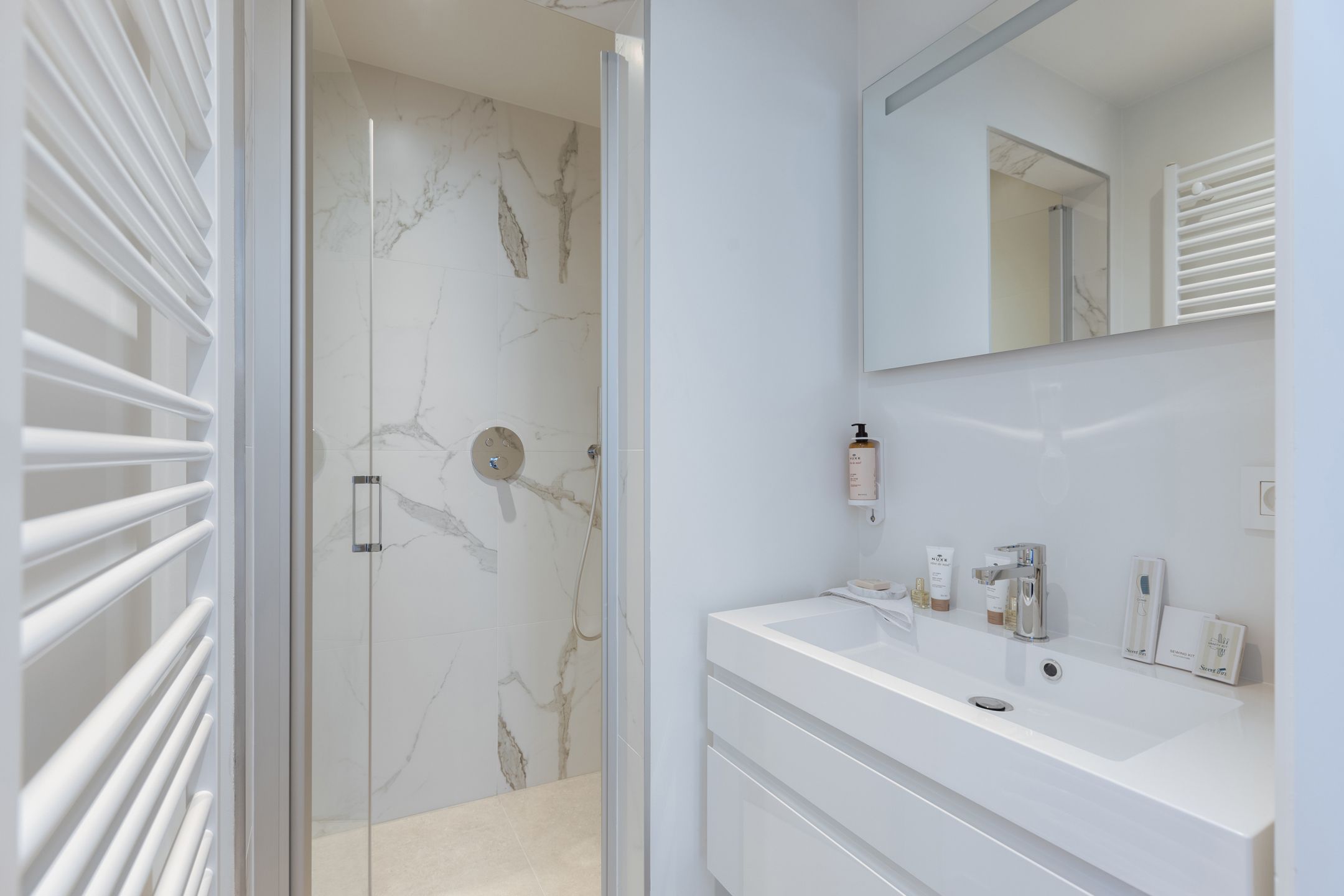 Centrum: Gemeubileerd appartement met 2 slaapkamers! foto 21