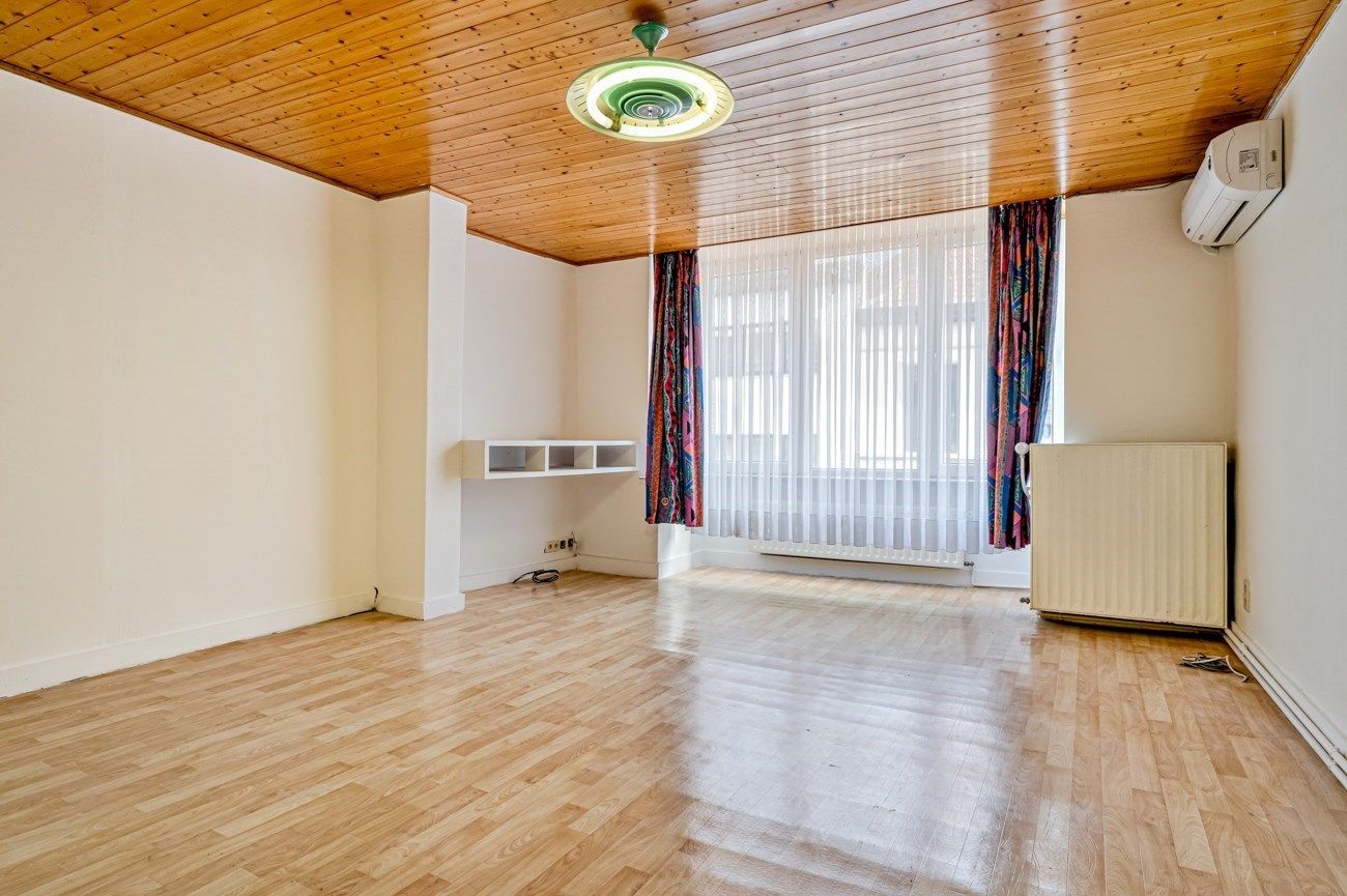 Centraal gelegen woning te Gent foto 6