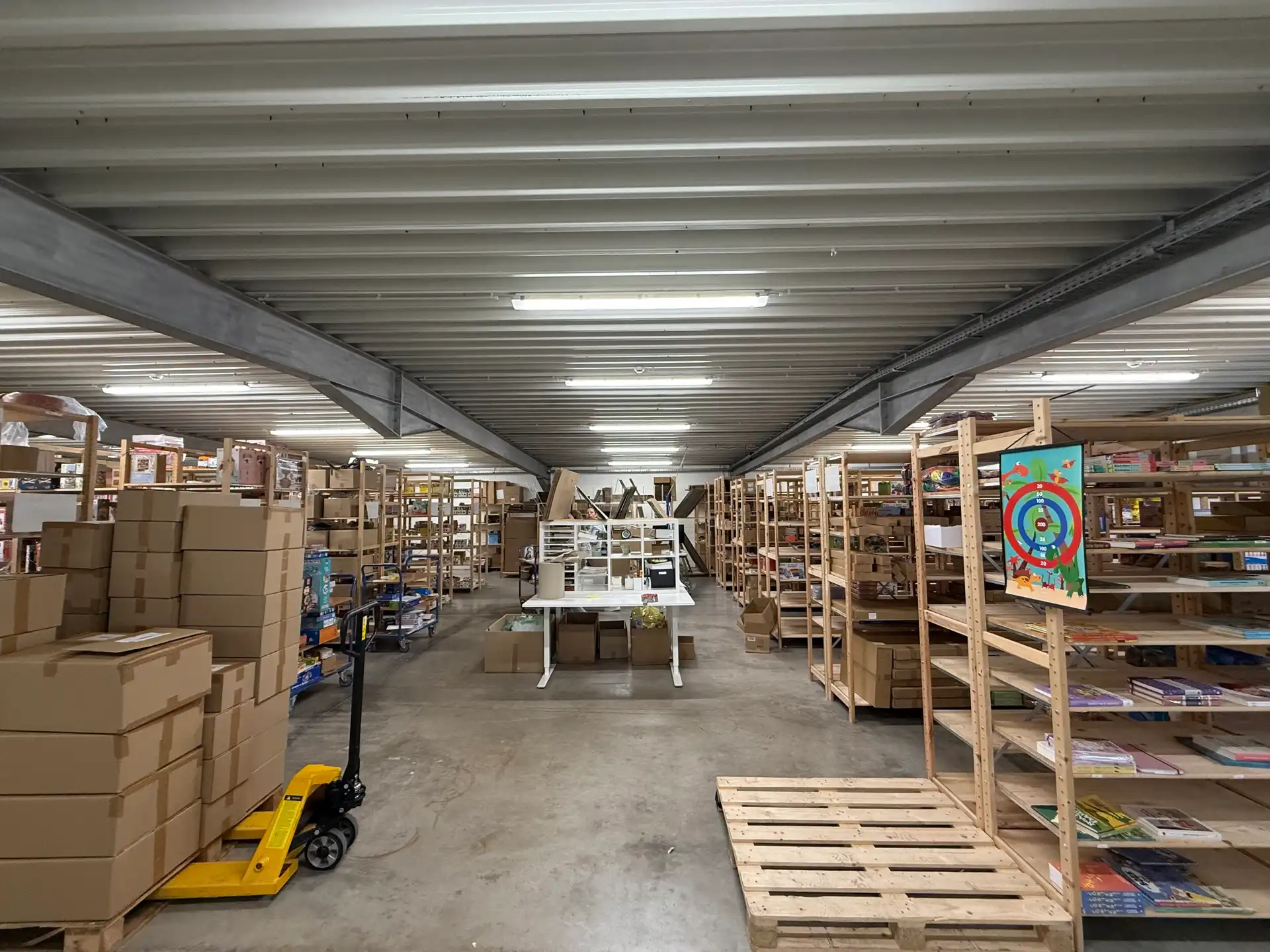 ERPE - Recente loods met kantoor, vlakbij de invalsweg. foto 4