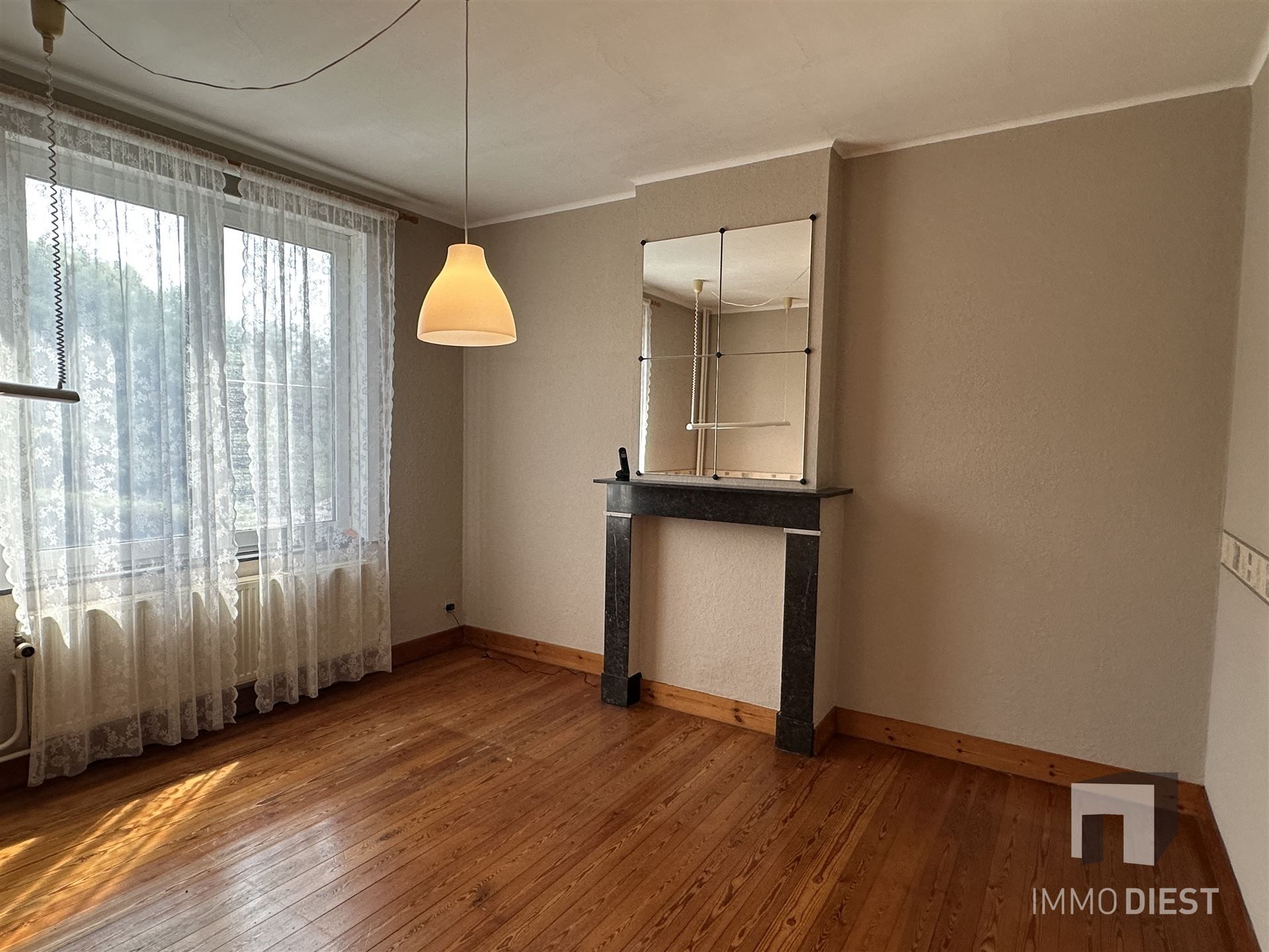 Knappe woning met 3 ruime slaapkamers en mooie tuin - instapklaar foto 31