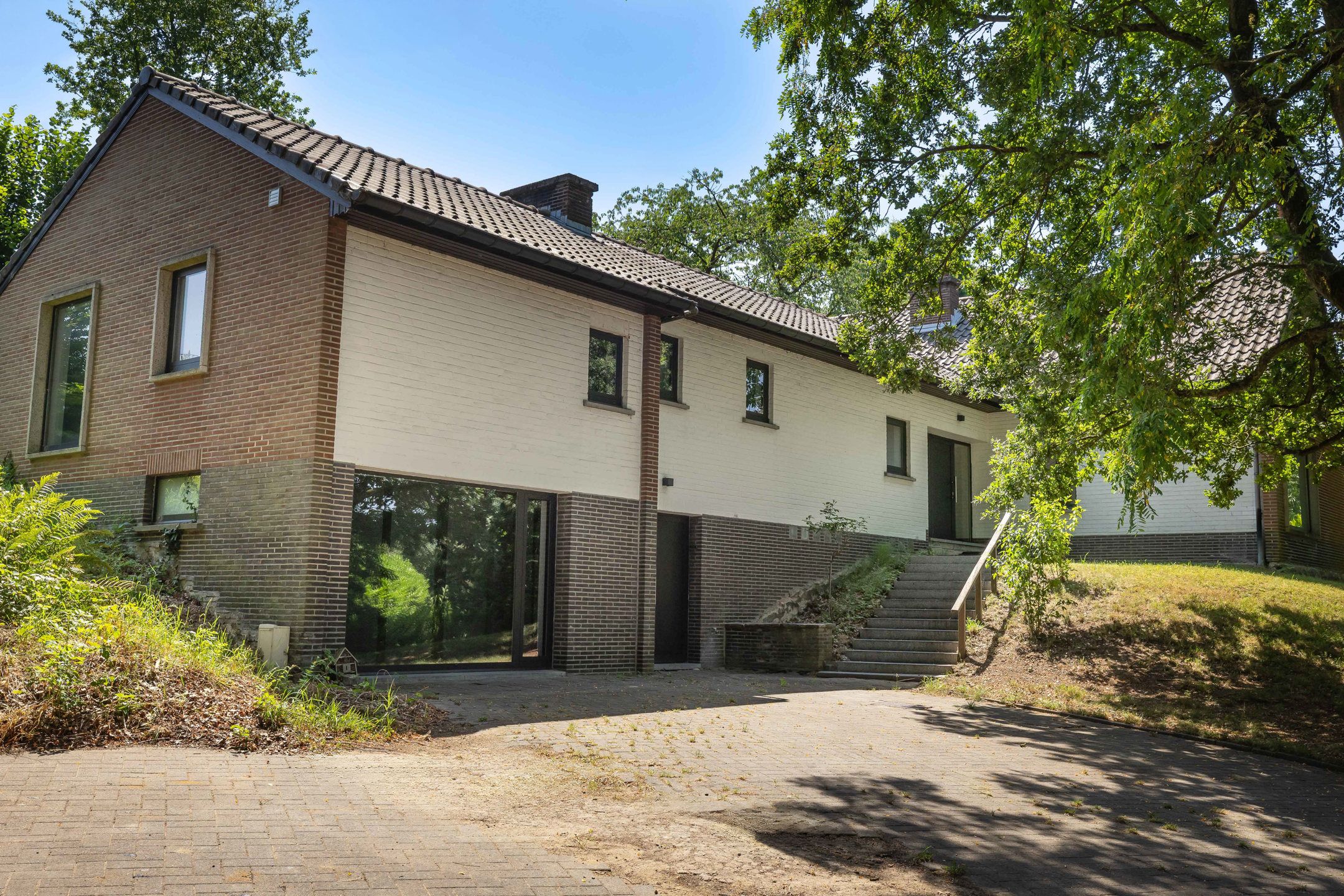 Volledig gerenoveerd villa in 2017. foto 2