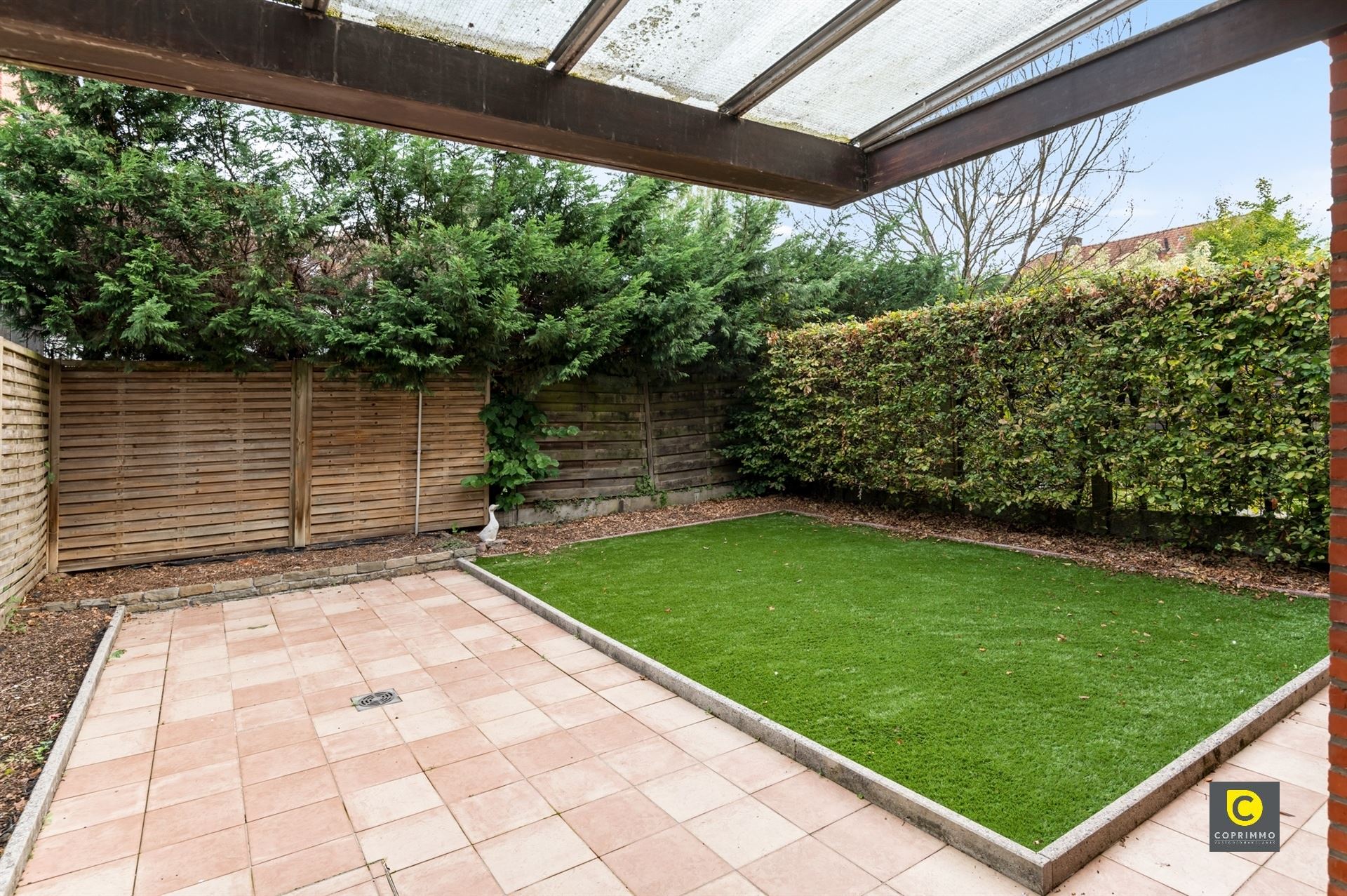 Ruime karakterwoning met tuin in Mortsel foto 24