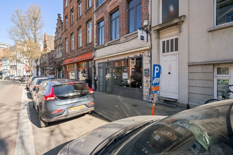 --- NIEUW --- Verhuurd handelspand in historisch centrum Gent foto 2