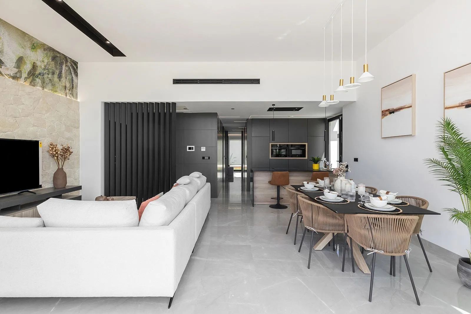 Exclusieve gelijkvloerse villa’s met privézwembad in Torrevieja – luxe wonen nabij alle voorzieningen foto 7