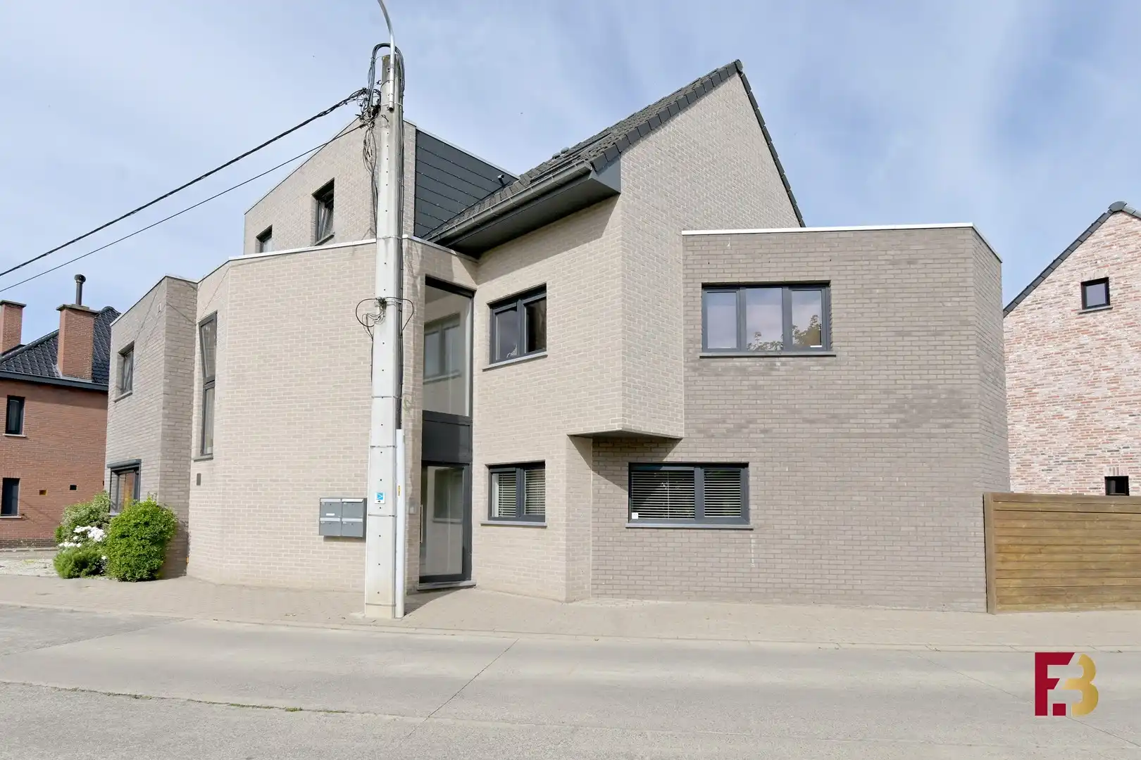 Duplex appartement in het groene Massemen foto 16