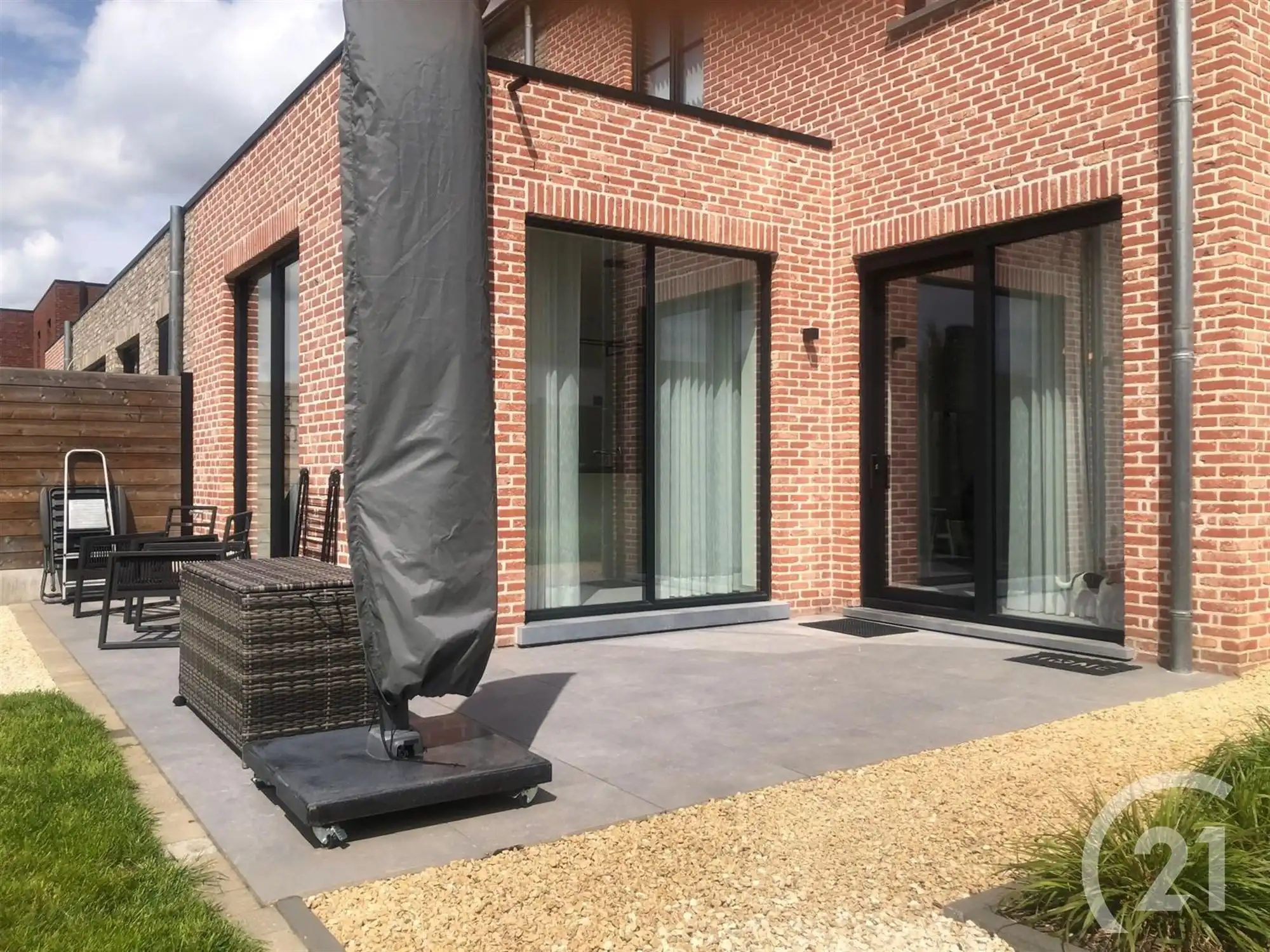 Ruime woning met zonnige tuin in Schriek! foto 29