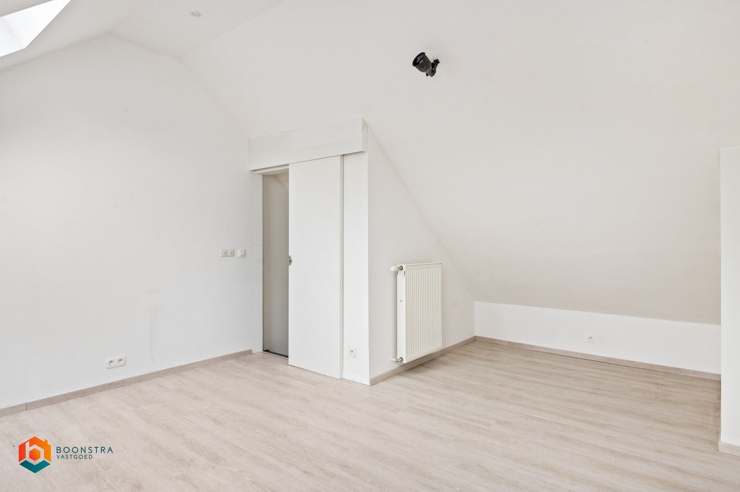 Instapklare woning met 3 slpkrs, tuin en carport nabij Vrijbroekpark te Mechelen foto 18