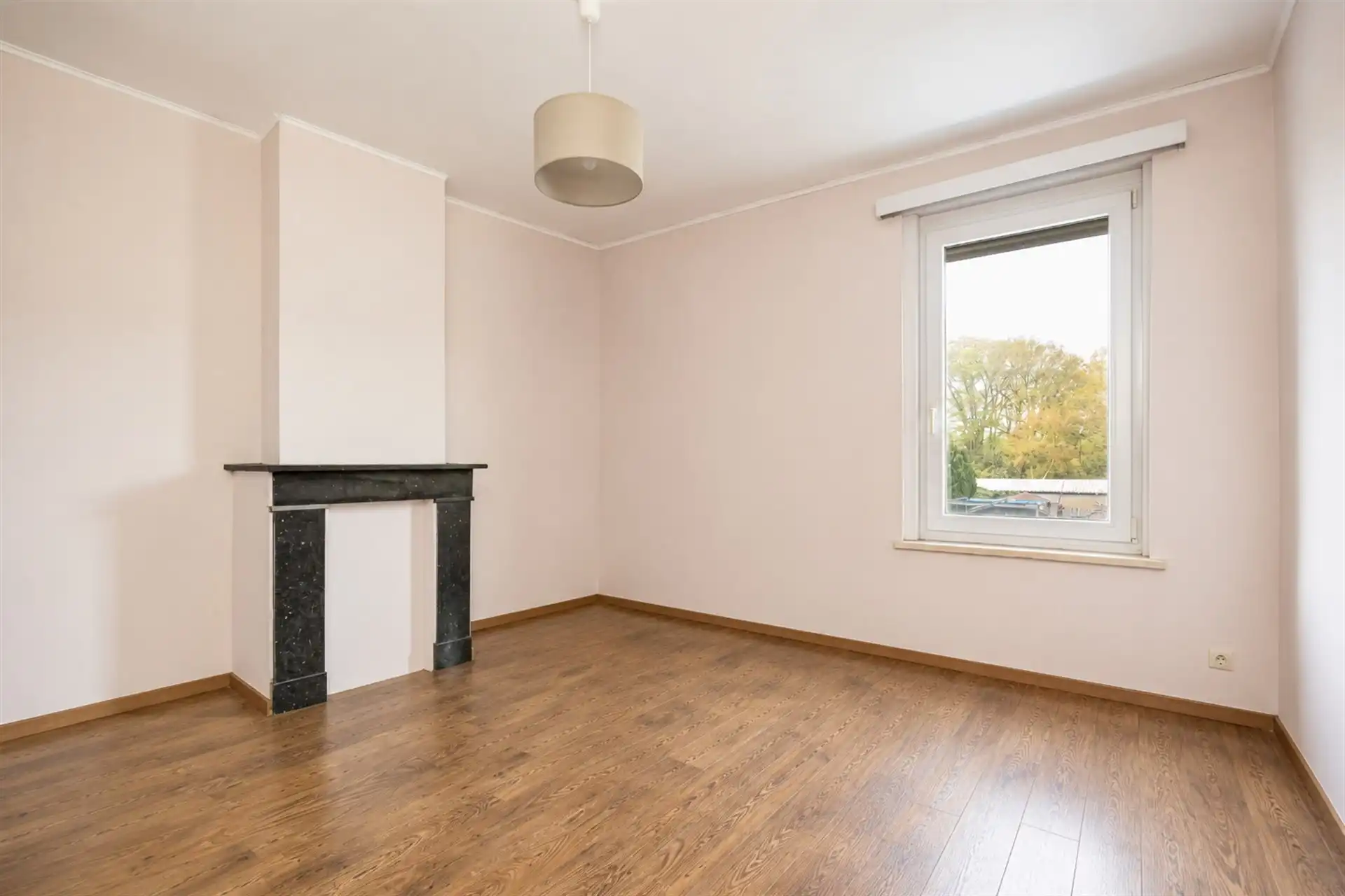 Uitstekend gelegen starterswoning met 2 tot mogelijks 3 slaapkamers en tuin foto 7