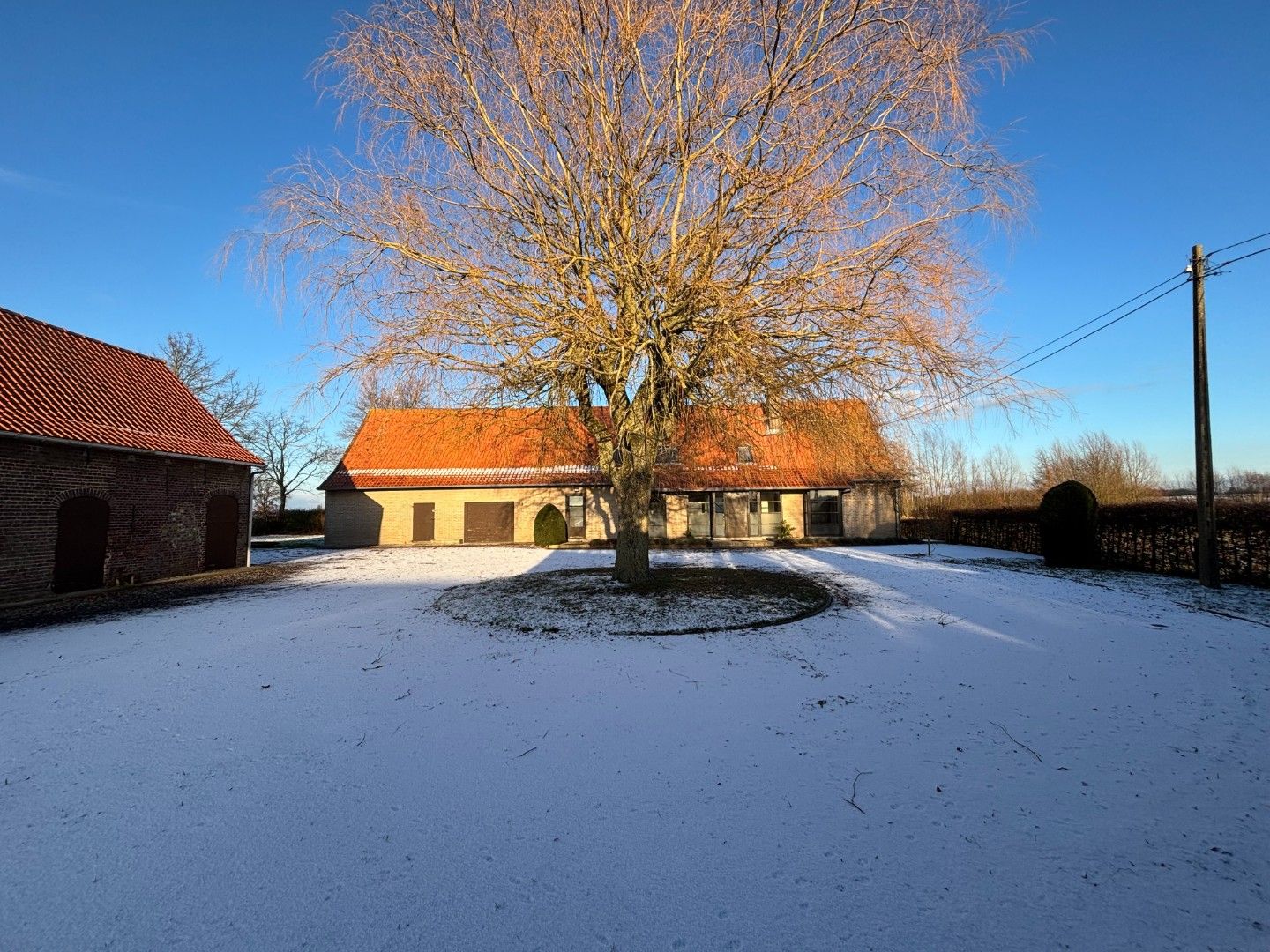 Landelijke villa te huur te Moorslede foto {{pictureIndex}}