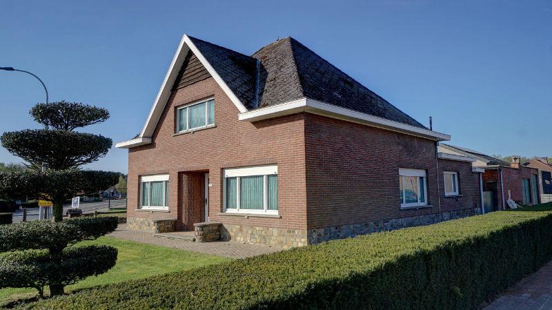 Te renoveren woning met ruim bijgebouw op 10a83ca foto 25
