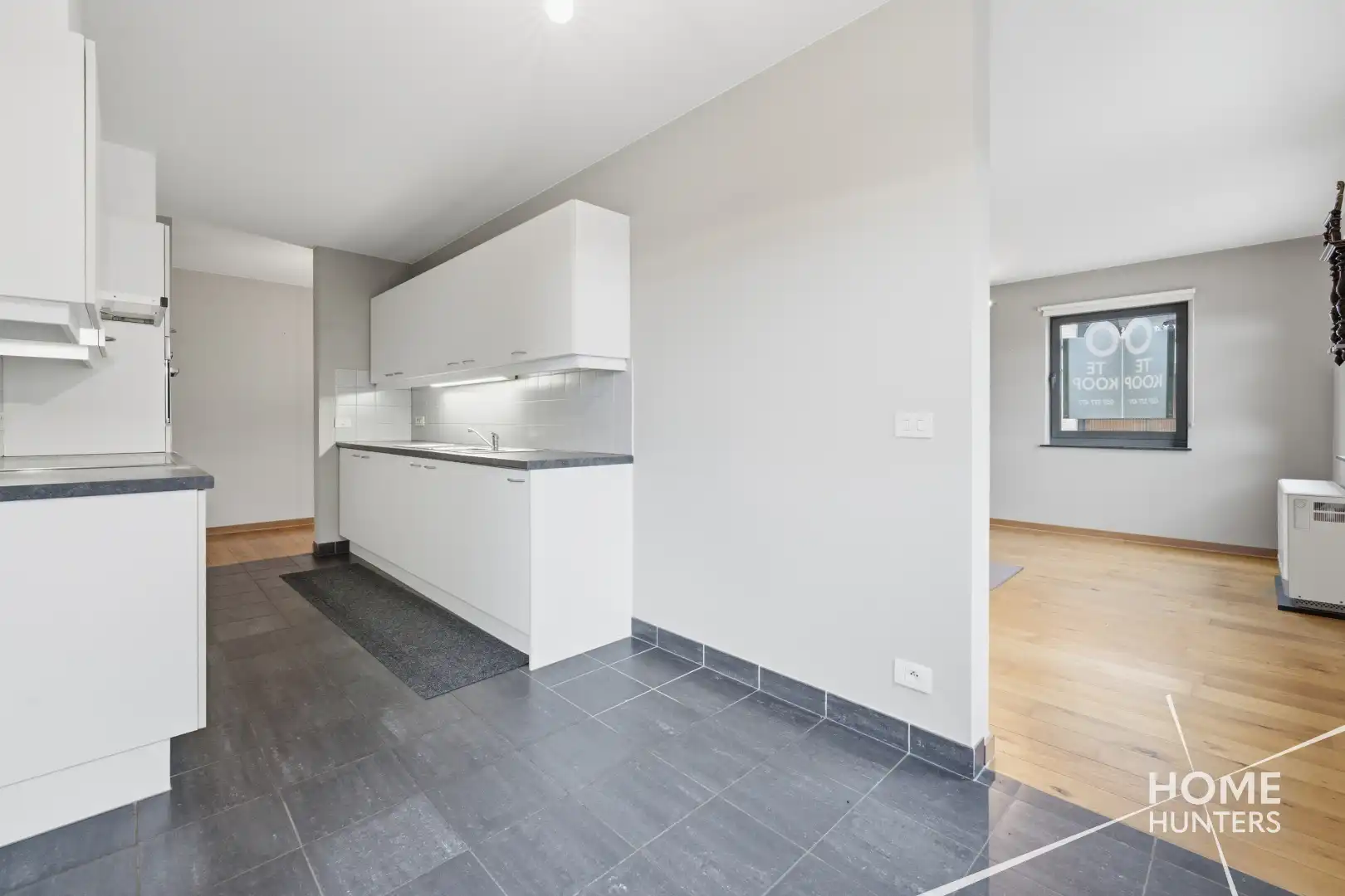 Gezellig appartement met 2 slaapkamers en garage in Diksmuide! foto 6