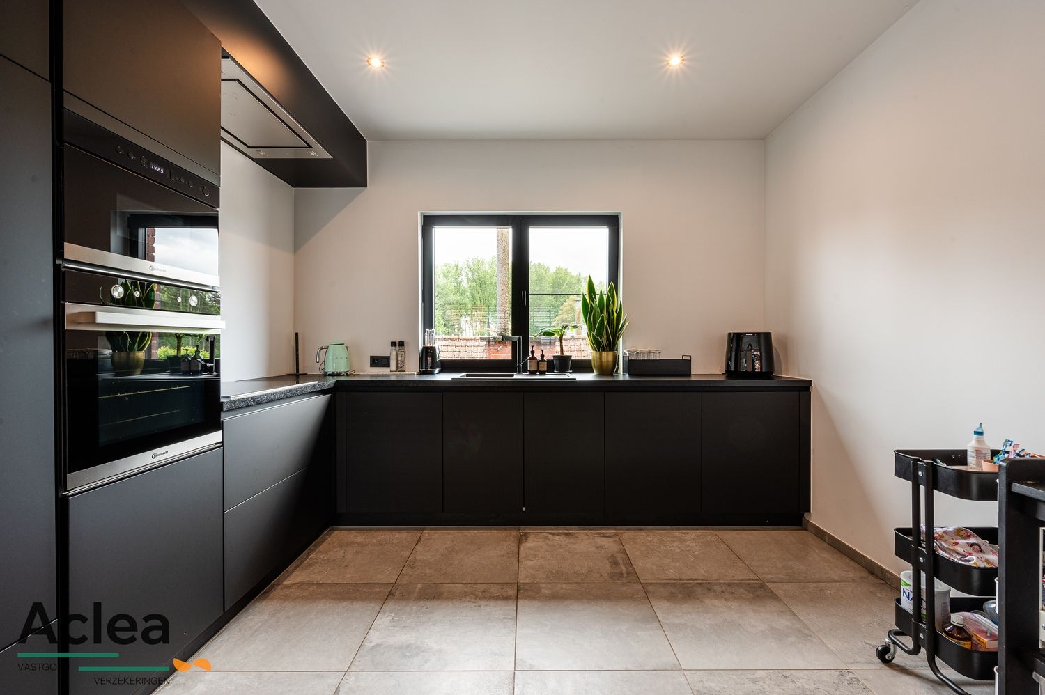 Prachtige duplex van 209m² met groot magazijn van 441m² én tuin foto 8