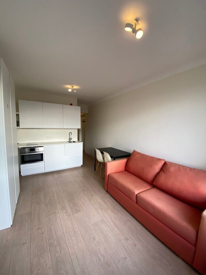 Appartement te huur foto {{pictureIndex}}