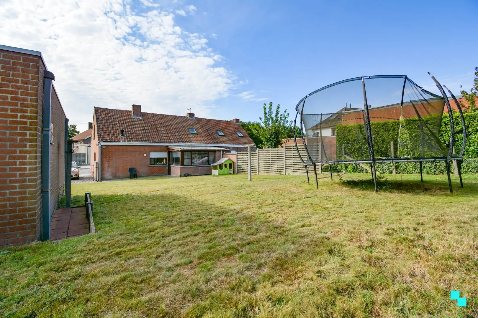 Te renoveren HOB op hoekperceel te Kortemark foto 8