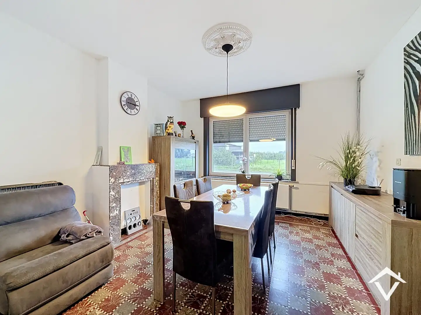 Instapklare woning met 3 slaapkamers, grote tuin en garage te Staden foto 4