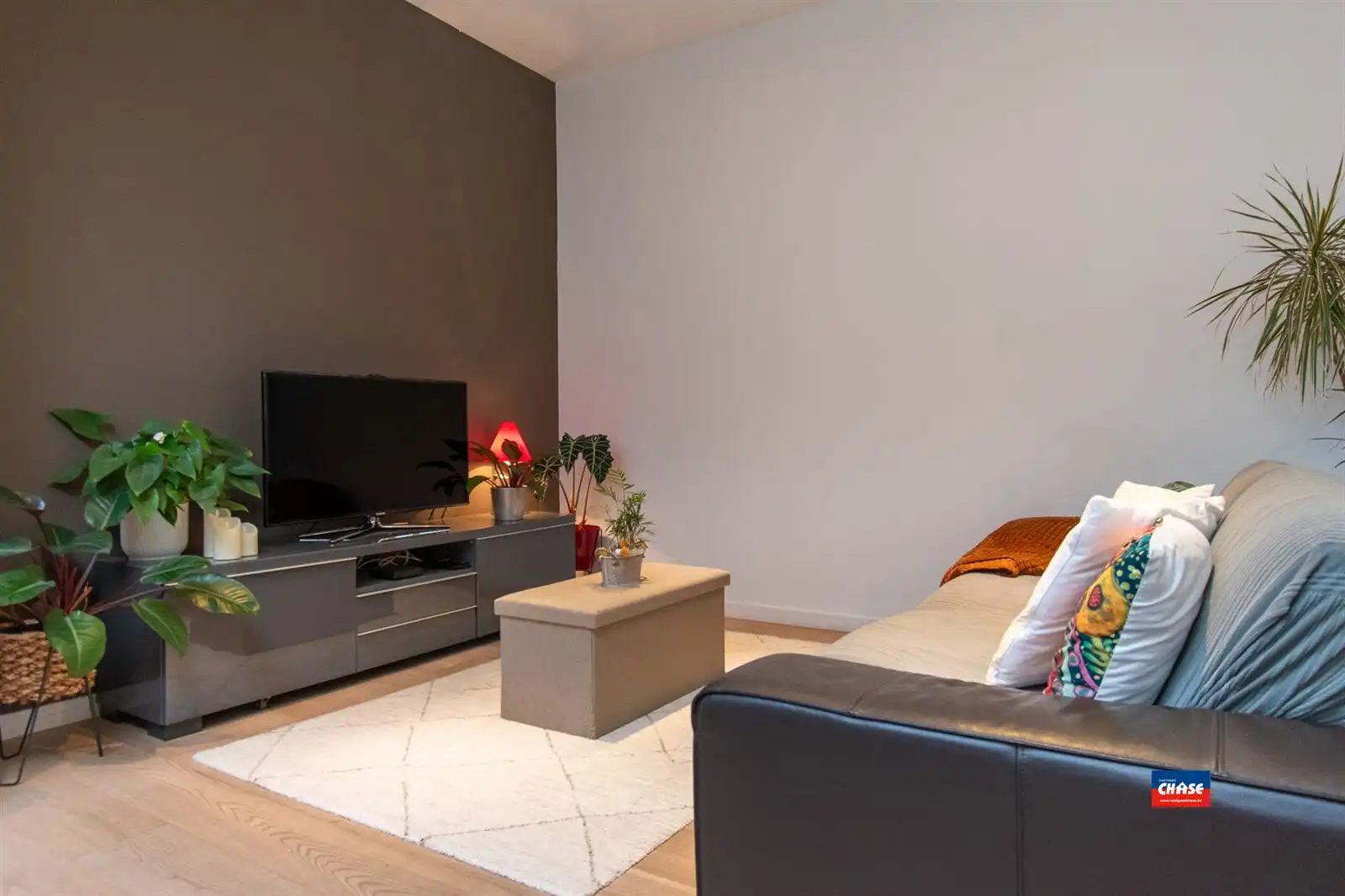 Gelijkvloersappartement met twee slaapkamers en tuin foto 3