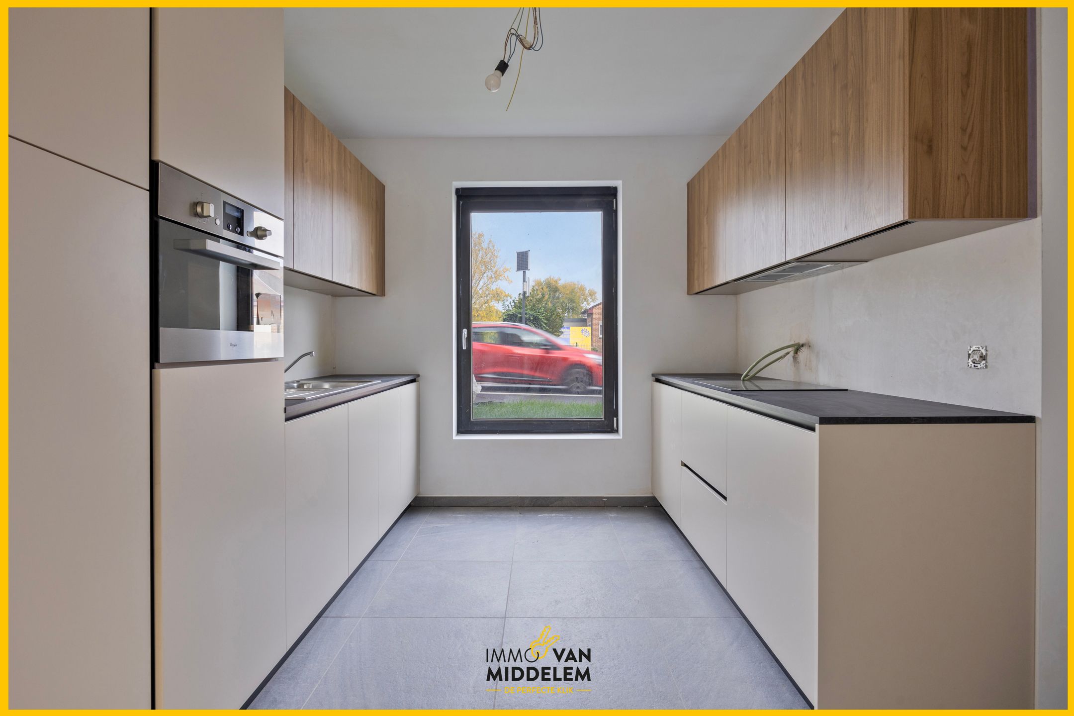 INSTAPKLARE NIEUWBOUWWONING MET 4 KAMERS, GARAGE EN TUIN foto 4