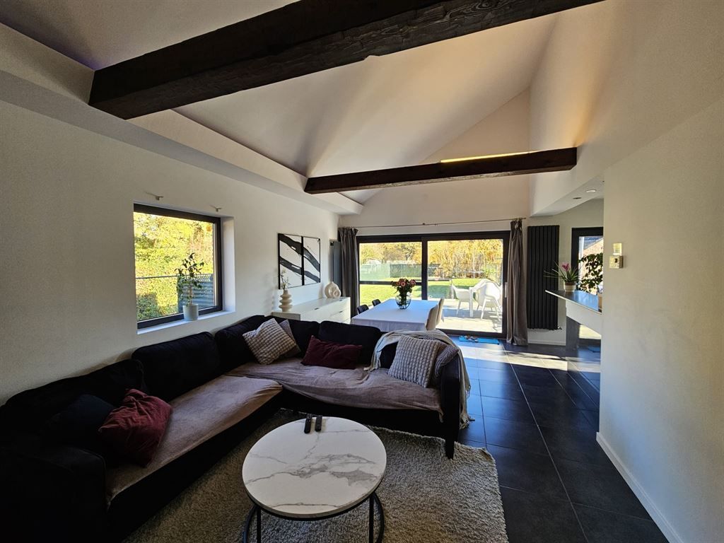 Vrijstaande woning foto 2