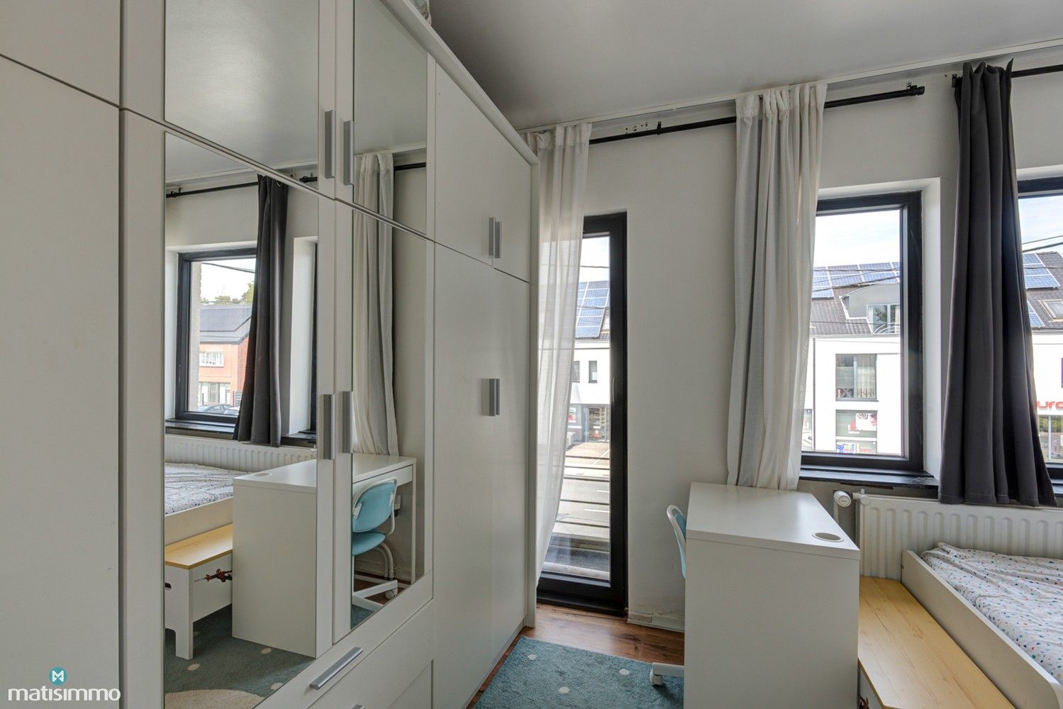 VERRASSEND, KARAKTERISTIEKE WONING IN HALFOPEN BEBOUWING MET 4 SLAAPKAMERS IN BALEN foto 10