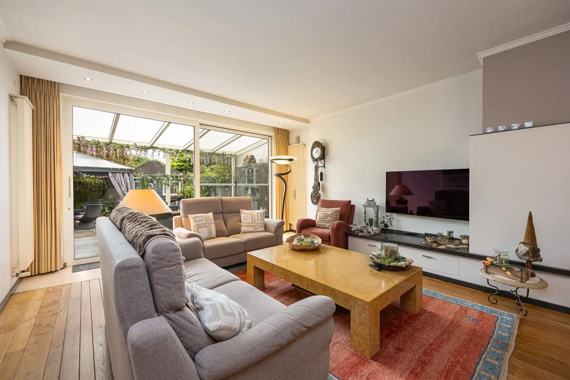 Instapklare woning met 4 slaapkamers en garage foto 13