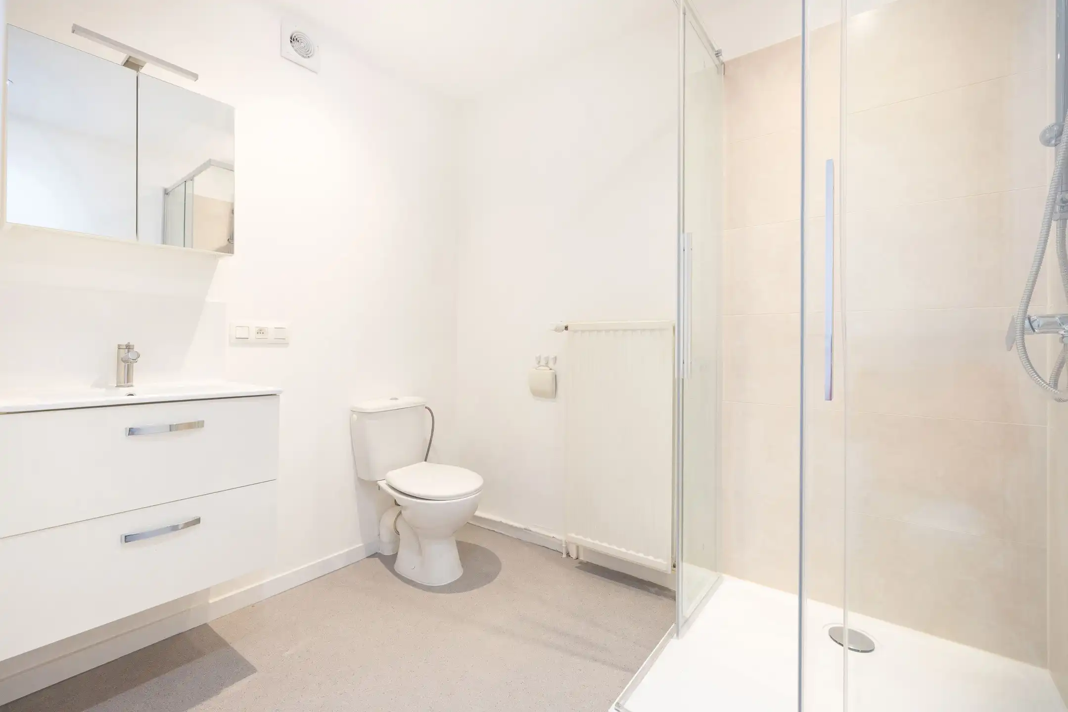 Huis met 5 slaapkamers + 2 studio's + opslagruimte  foto 28