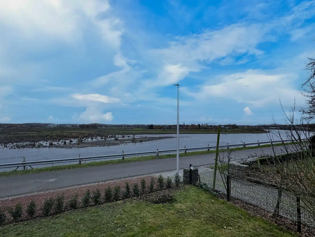 Woning te huur met uniek Maaszicht – Maasdijk 61, Lanaken foto 24