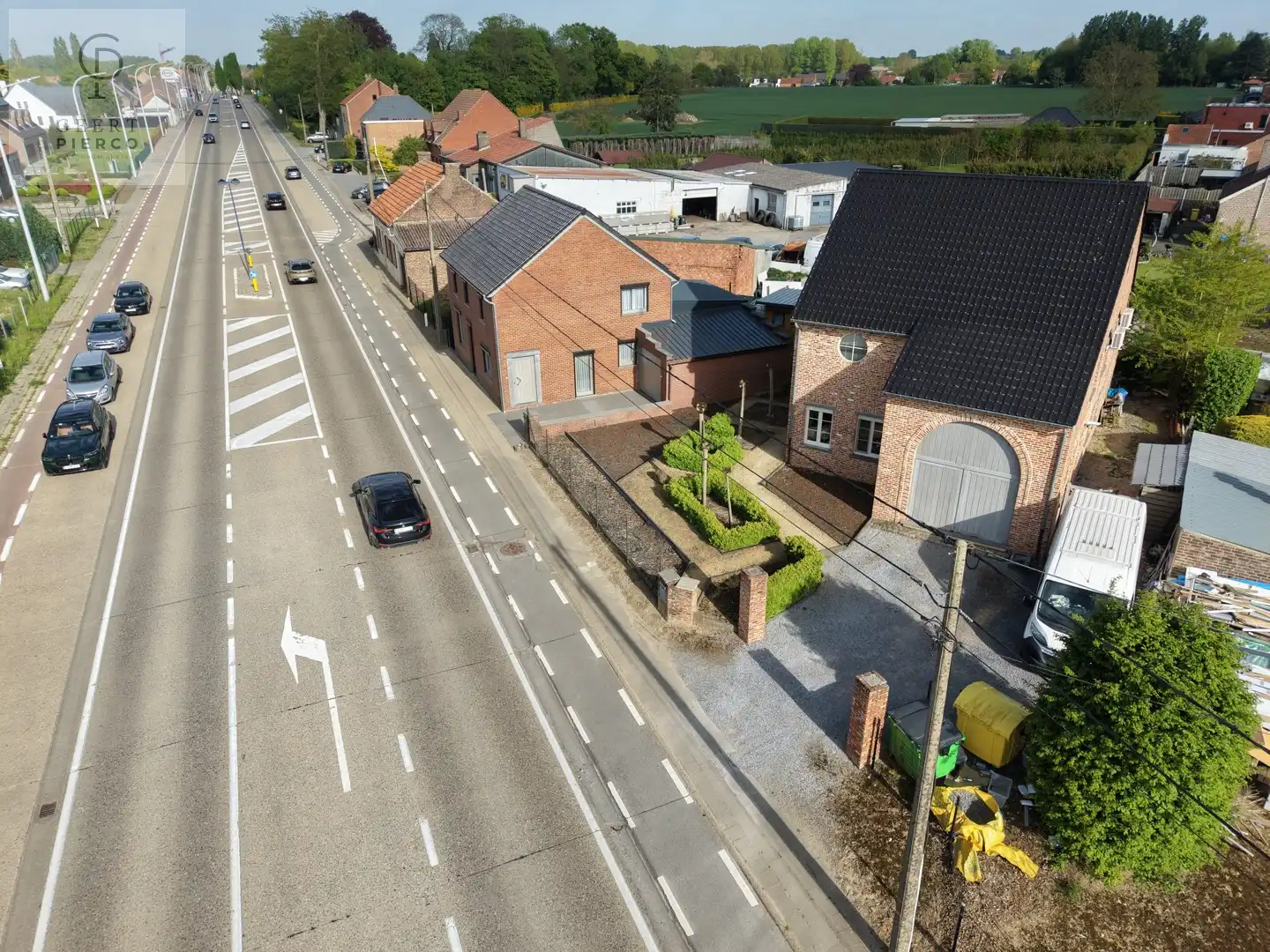 Knappe woonst op toplocatie foto 51