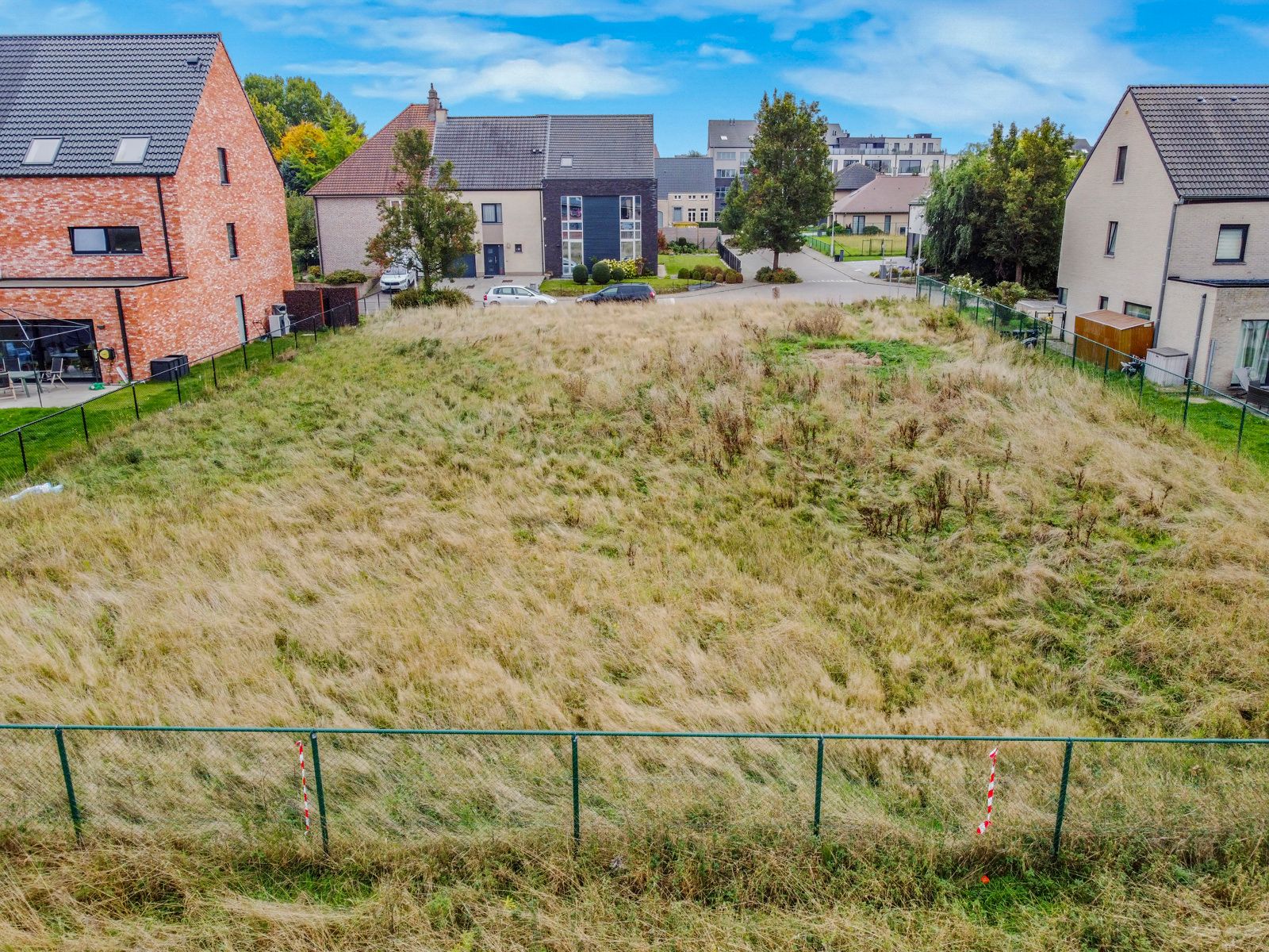 OPTIE Perceel bouwgrond GB in doodlopende en residentiële straat foto 4