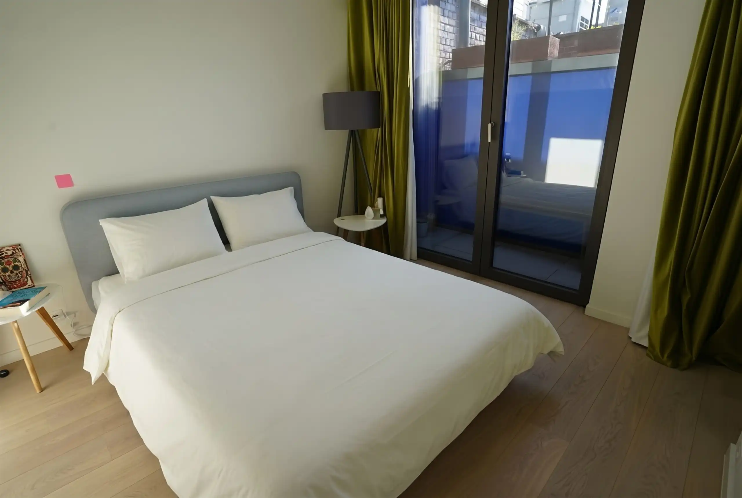 Dak appartement met skylinezicht en groot zonnig terras!  foto 15