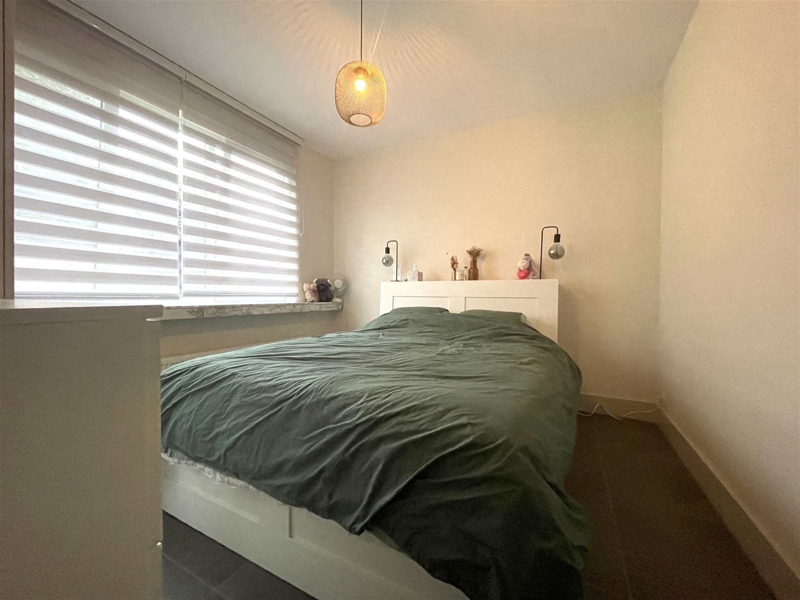 Totaal gerenoveerd GV appartement met tuin te Grembergen foto 9