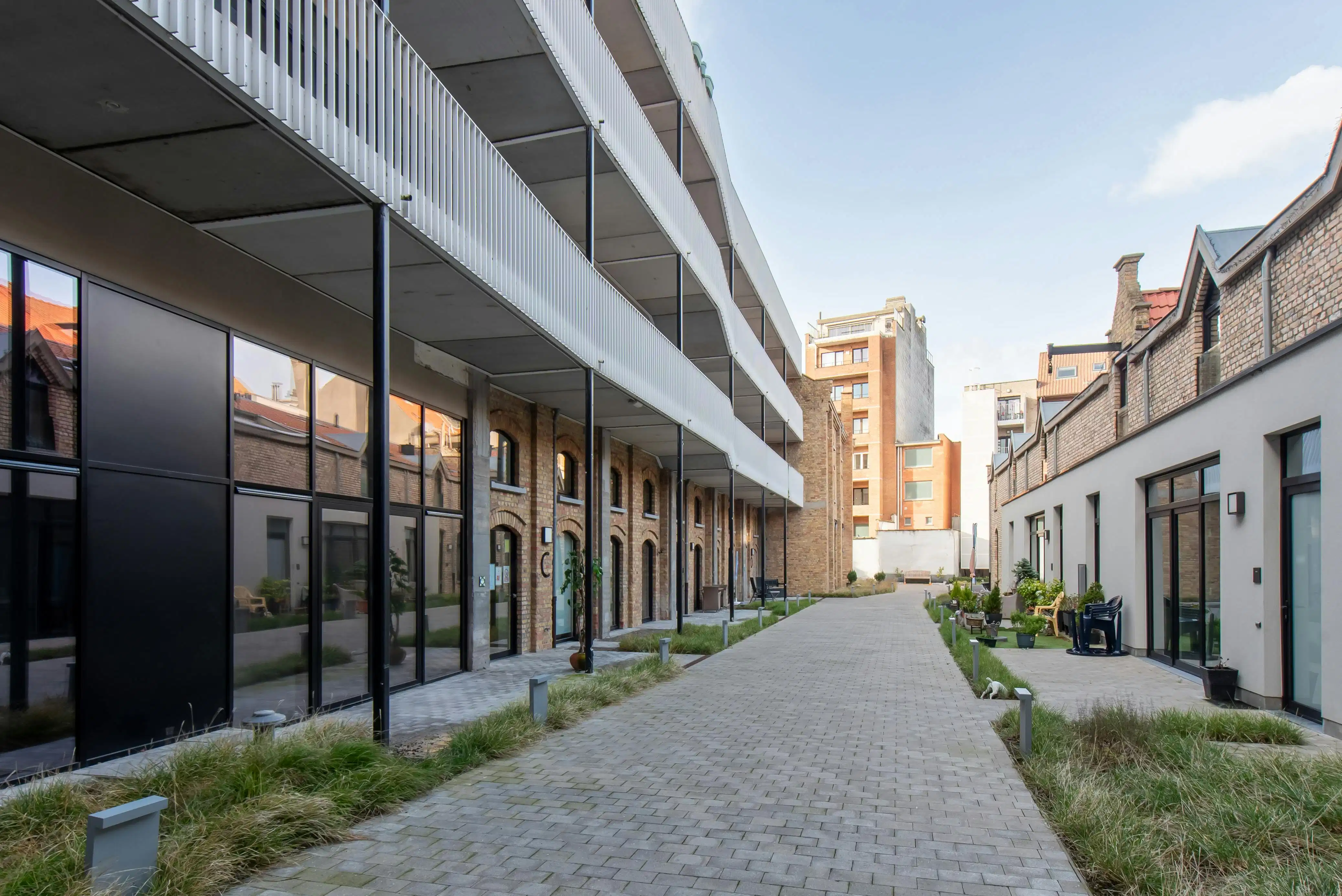 Prachtig gelijkvloerse assistentiewoning met terras foto {{pictureIndex}}