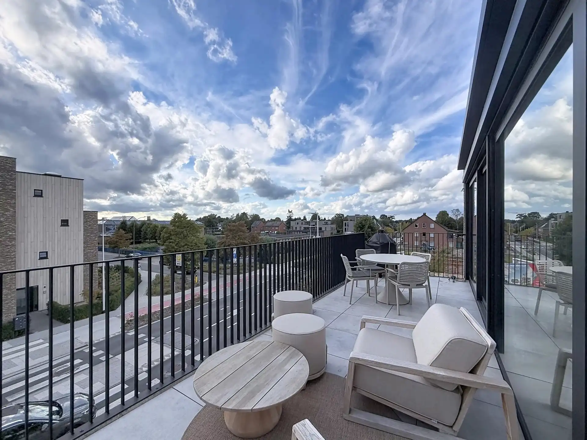 LUXUEUS APPARTEMENT OP DE BOVENSTE VERDIEPING IN HARTJE LOMMEL foto 13