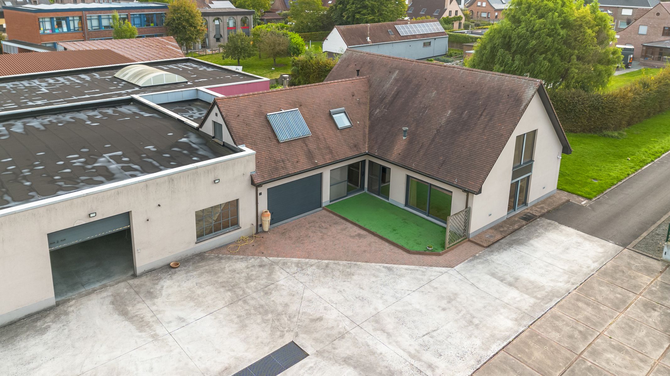 Project op 4320 m² met woning, loods + bouwgrond foto 18