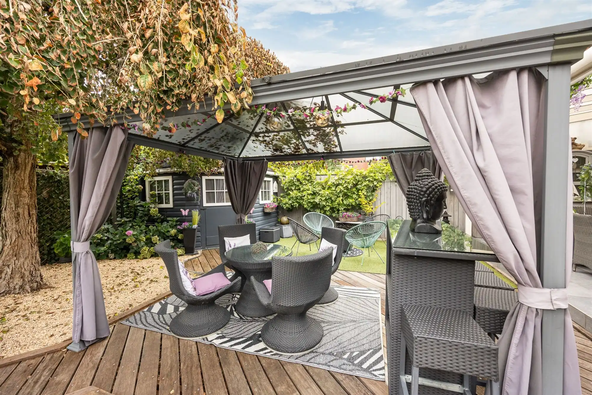 Instapklare woning met 4 slaapkamers en garage foto 20